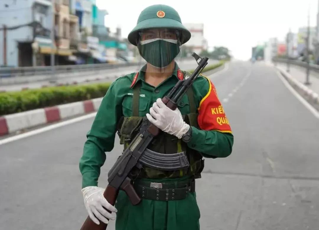 越南制造“告急”！軍隊封城，殃及耐克等80家美企，超7萬家企業(yè)倒閉